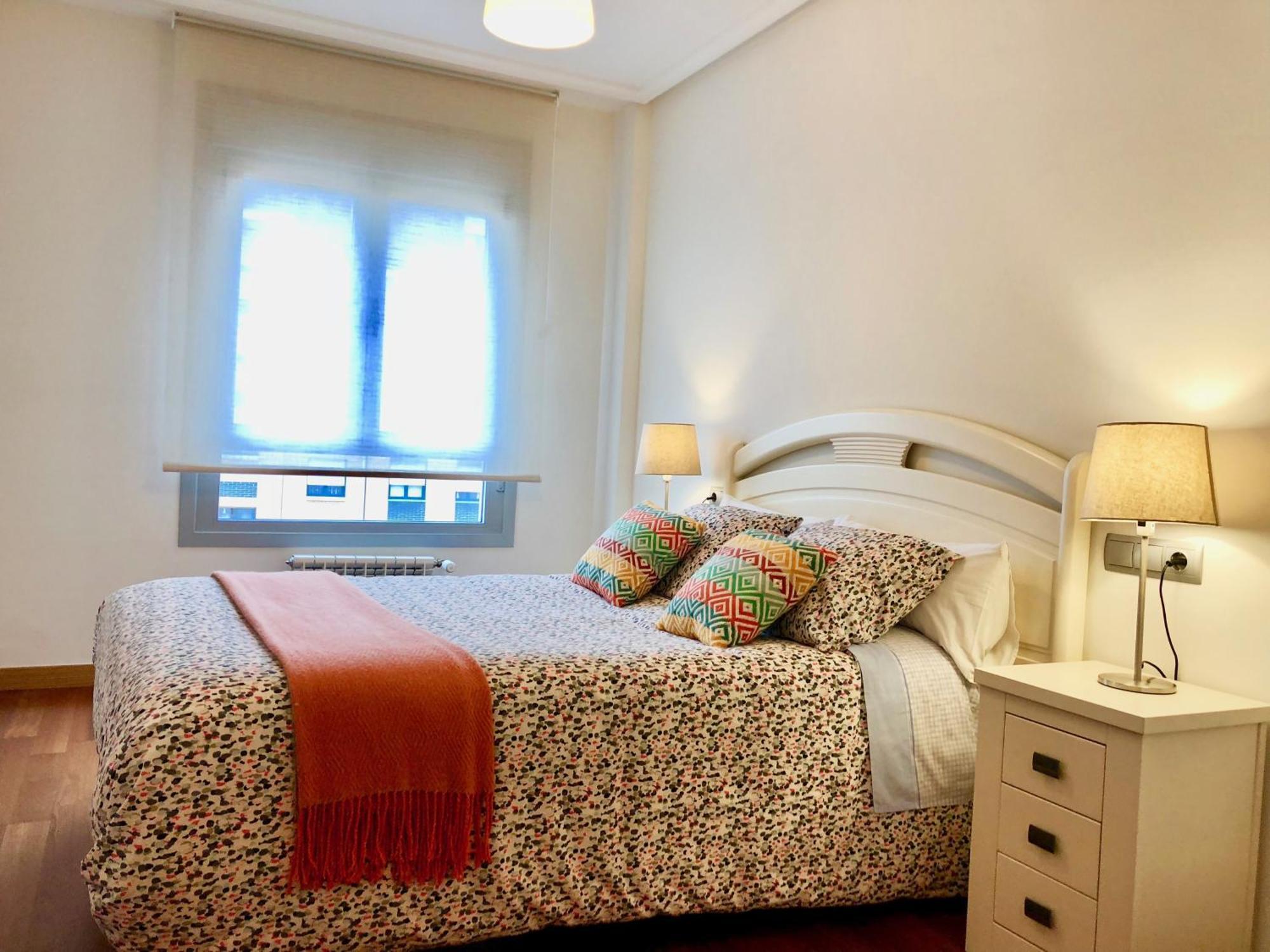 Apartamento Europa Jardin Oviedo Zewnętrze zdjęcie